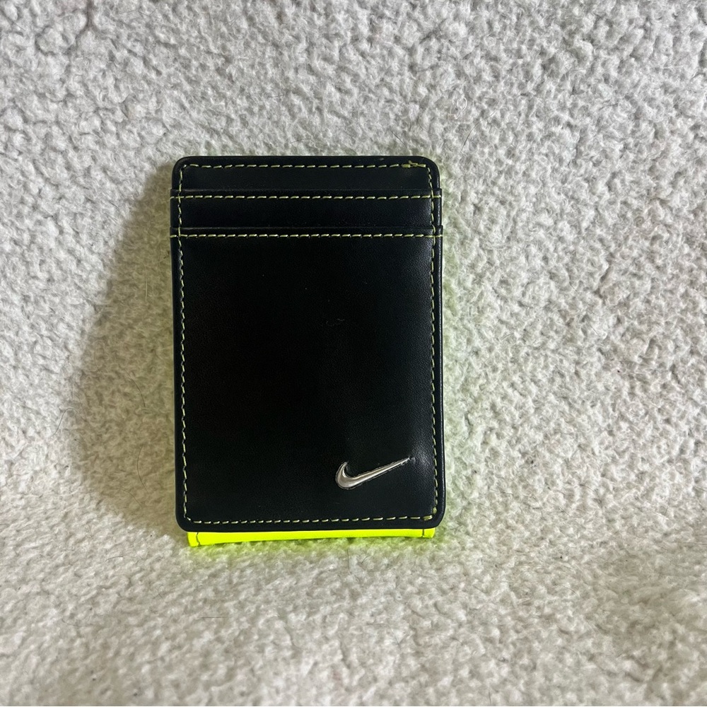 Nike Blocked Front Pocket Wallet Black/Volt
